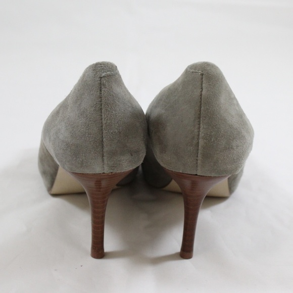 Banana Republic Grey Suede Open Toe Short Heels - Picture 3 of 8